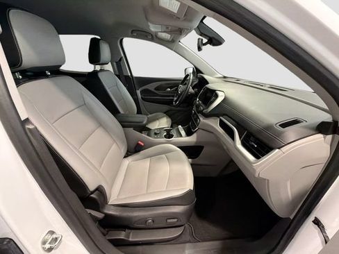Used 2022 GMC Terrain SLT w/ LPO, Roadside Safety Package AWD/4WD image 25