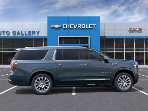 New 2026 GMC Yukon XL Denali w/ Sun & Power Step Package RWD image 6