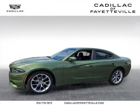 Used 2020 Dodge Charger SXT w/ Plus Group RWD image 1