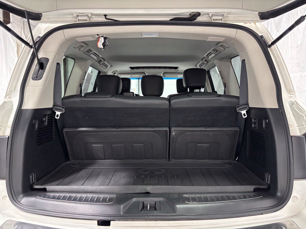Used 2015 INFINITI QX80 4WD w/ Deluxe Technology Package image 49