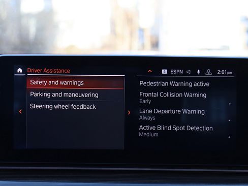 Used 2020 BMW 530i xDrive image 39