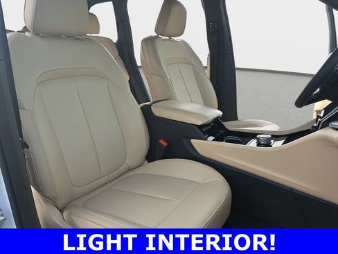 Certified 2023 Jeep Grand Cherokee Limited image 11