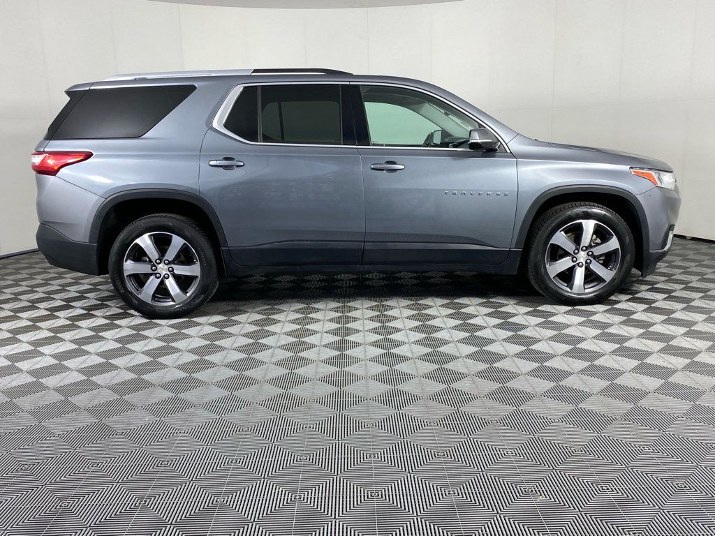 Used 2018 Chevrolet Traverse LT AWD/4WD image 13