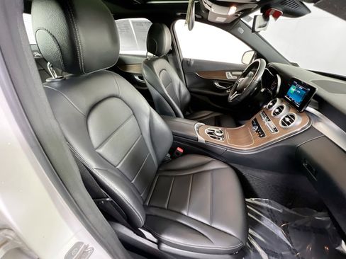 Used 2019 Mercedes-Benz C 300 4MATIC Sedan image 27