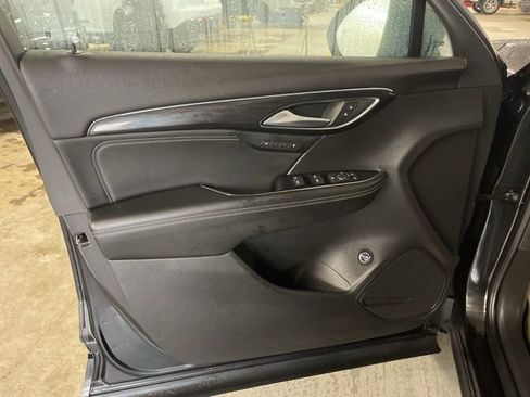 Certified 2023 Buick Envision Essence w/ Sport Touring Package image 11