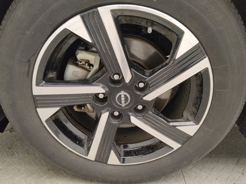 Used 2024 Nissan Sentra SV FWD image 31