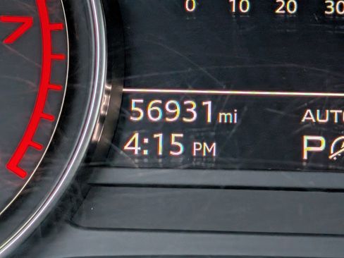 Used 2021 Audi Q5 Premium w/ Convenience Package image 25