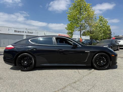 Used 2010 Porsche Panamera S RWD image 5