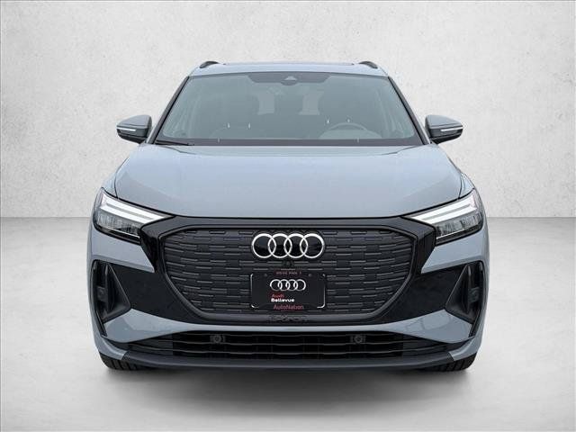 Used 2023 Audi Q4 e-tron Premium Plus w/ Premium Plus AWD/4WD image 2
