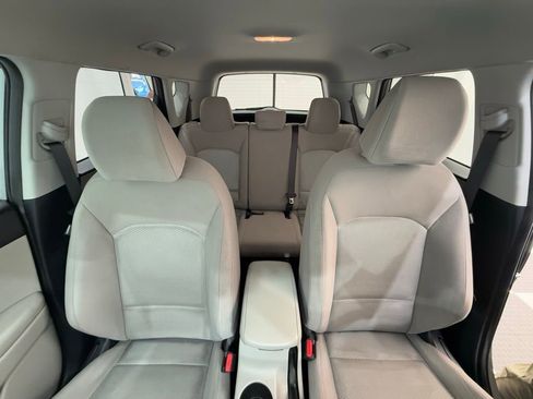 Used 2023 Kia Soul LX image 24