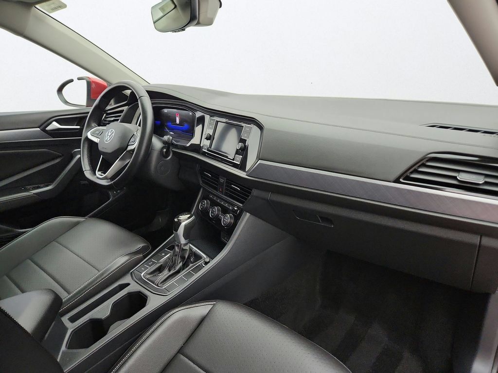 Used 2023 Volkswagen Jetta SE w/ Panoramic Sunroof Package FWD image 24