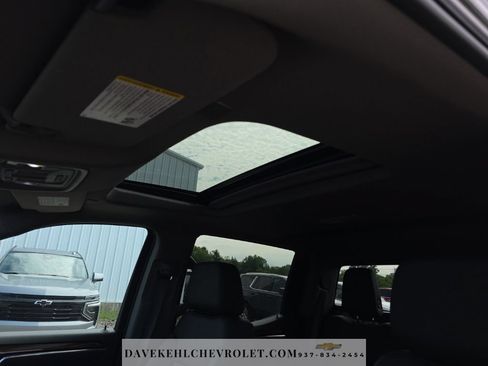 Used 2025 Chevrolet Silverado 1500 LT Trail Boss w/ LT Trail Boss Premium Package AWD/4WD image 25