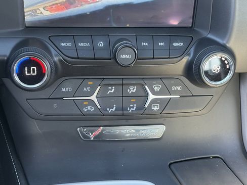 Certified 2016 Chevrolet Corvette Stingray Coupe RWD image 24