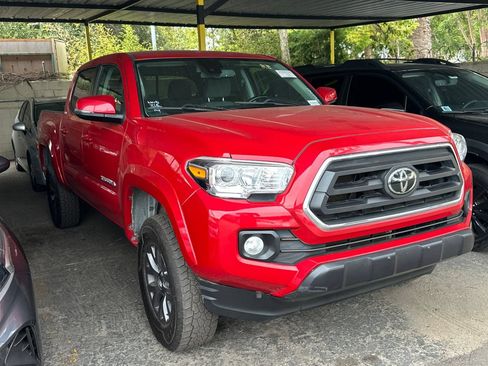 Used 2023 Toyota Tacoma SR5 w/ Technology Package AWD/4WD image 2