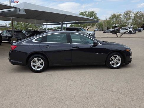 Used 2023 Chevrolet Malibu LT image 9