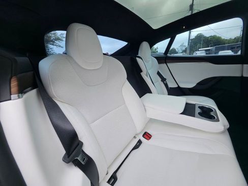 Used 2025 Tesla Model S AWD/4WD image 72