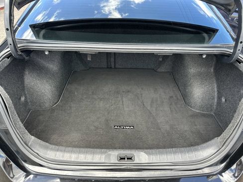 Used 2020 Nissan Altima 2.5 SL FWD image 21