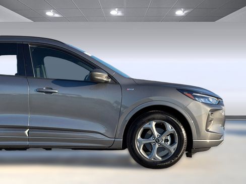 Used 2024 Ford Escape ST-Line w/ Tech Pack #1 image 35