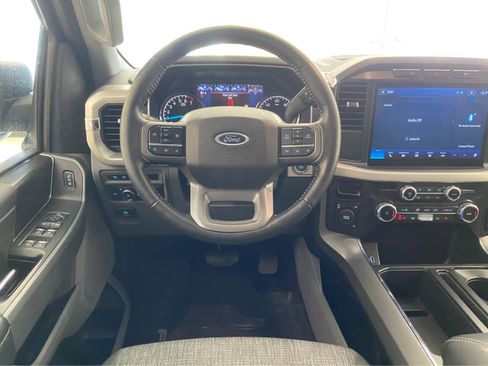 Used 2022 Ford F150 XLT w/ Equipment Group 302A High image 17