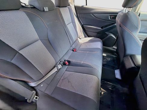 Used 2019 Subaru Crosstrek 2.0i Premium AWD/4WD image 14