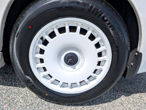 Used 2012 Subaru Legacy 3.6R Limited image 3