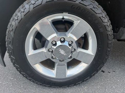 Used 2016 Chevrolet Silverado 2500 LT w/ LT Convenience Package AWD/4WD image 34