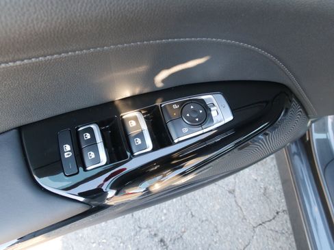 New 2025 Kia K5 EX image 16