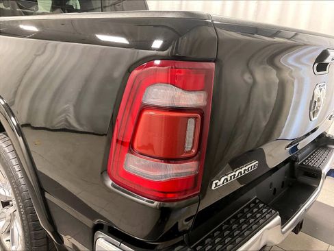 Used 2019 RAM 1500 Laramie image 34