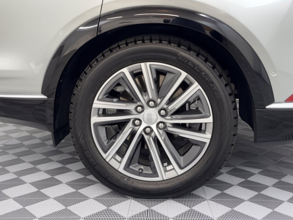 Used 2024 Cadillac Lyriq Luxury RWD image 13
