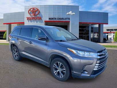 Used 2019 Toyota Highlander LE