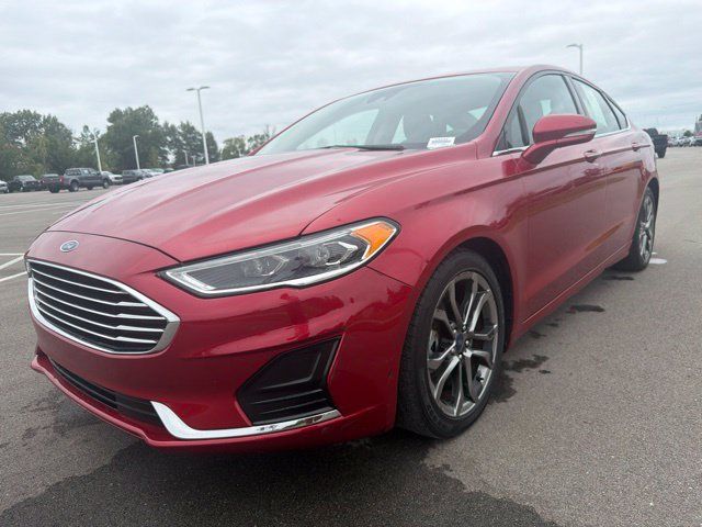 Used 2020 Ford Fusion SEL FWD image 2