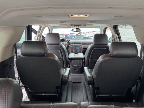 Used 2008 GMC Yukon XL Denali image 26