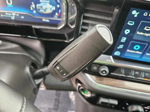 Used 2023 Chevrolet Silverado 1500 LT Trail Boss w/ Protection Package image 11