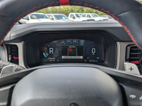 Used 2024 Ford Bronco Raptor AWD/4WD image 31