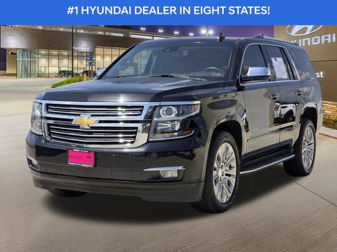 Used 2019 Chevrolet Tahoe Premier RWD image 2