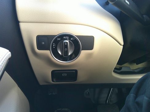 Used 2018 Mercedes-Benz CLA 250 image 31