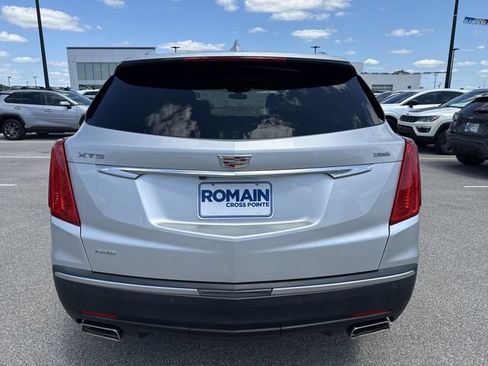Used 2018 Cadillac XT5 Luxury AWD/4WD image 4
