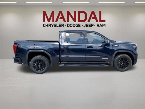 Used 2023 GMC Sierra 1500 Elevation w/ Elevation Premium Package RWD image 4