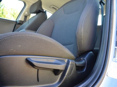 Used 2025 Kia K4 FWD image 24