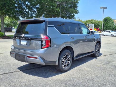 New 2025 Nissan Armada SL w/ Captain's Chari Seat Package image 3
