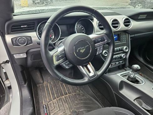 Used 2023 Ford Mustang GT RWD image 7