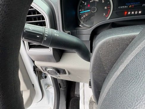 Used 2018 Ford F150 XLT w/ Trailer Tow Package image 17