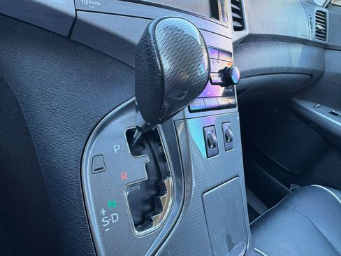 Used 2013 Toyota Venza Limited image 24