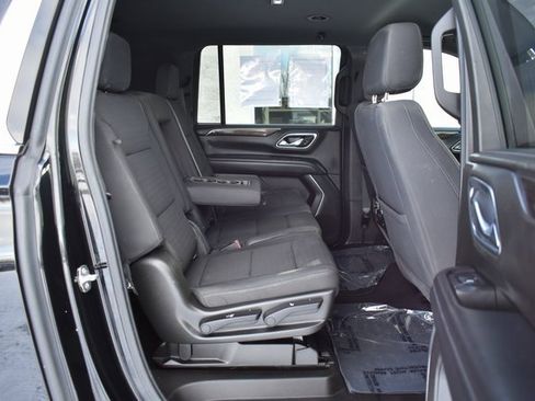 Used 2021 GMC Yukon XL SLE image 38