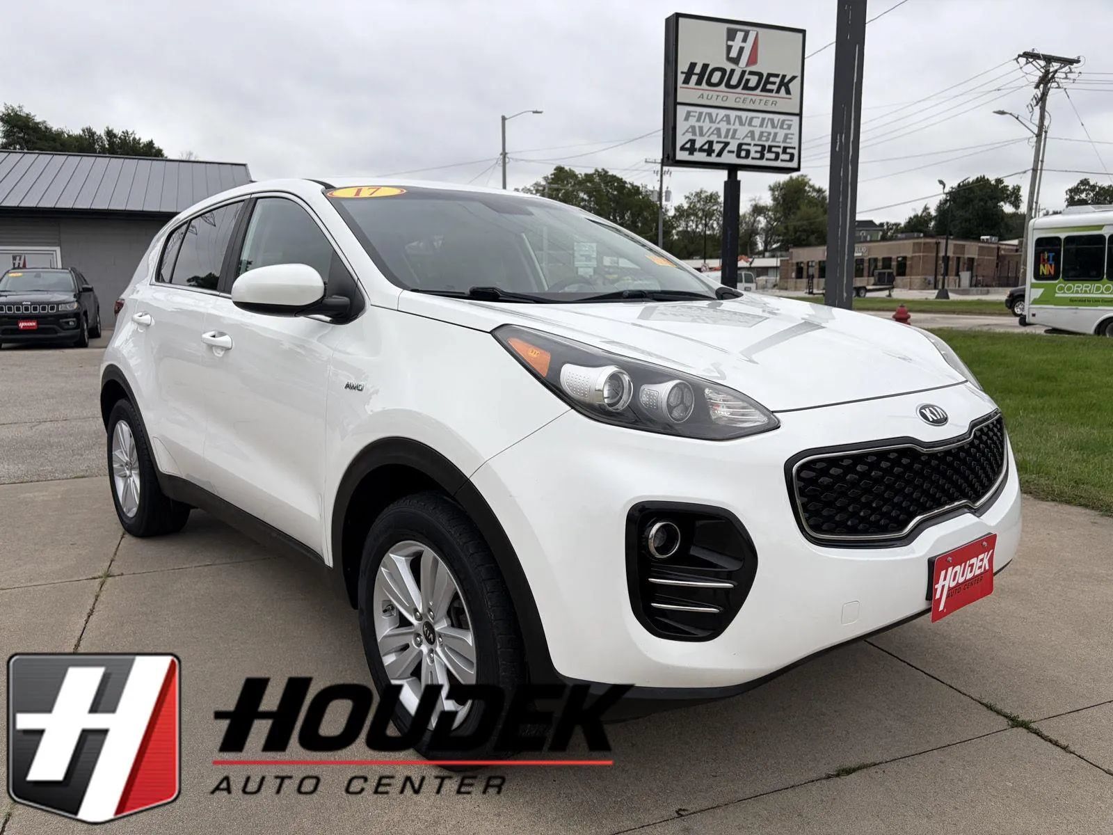 Used 2017 Kia Sportage LX AWD/4WD image 1
