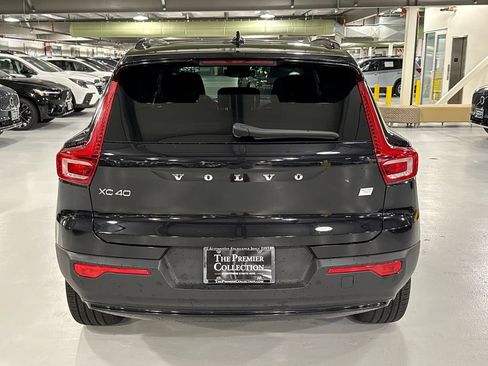Certified 2023 Volvo XC40 Recharge Ultimate w/ Protection Package Premier AWD/4WD image 3