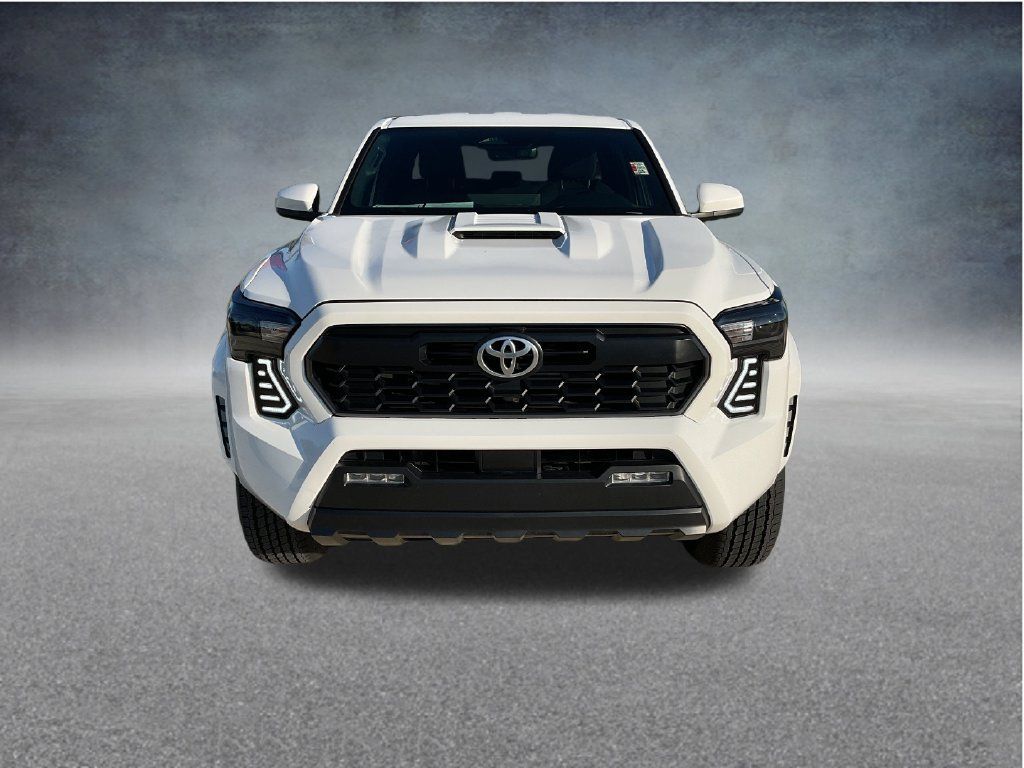 Used 2024 Toyota Tacoma TRD Sport RWD image 2
