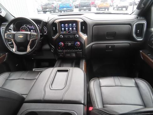 Used 2022 Chevrolet Silverado 2500 High Country image 27