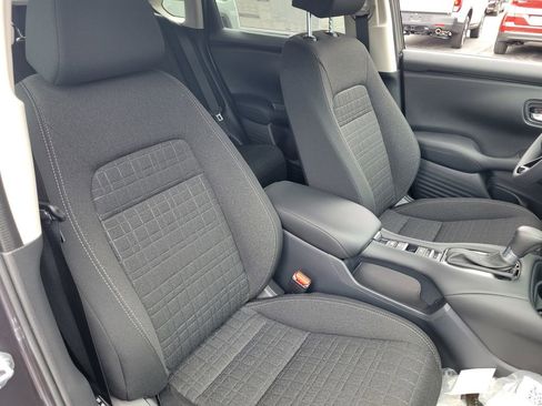 New 2026 Honda HR-V LX image 32