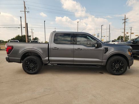 New 2026 Ford F150 XLT w/ Equipment Group 302A MID RWD image 7